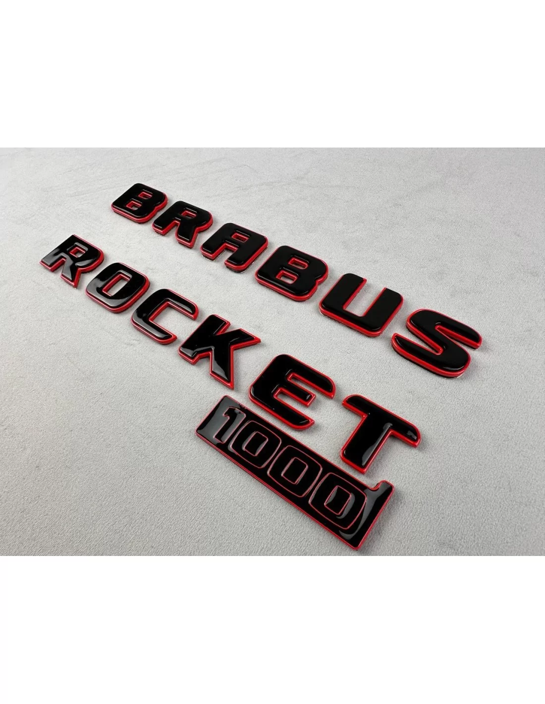 - Logos & Emblems - Brabus rocket 1000 徽标套装，25 个中的 1 个，用于梅赛德斯-奔驰 GT 2024 赛车 - 3 - 独一无二的Brabus Rocket 1000徽章徽标套装，2024款梅赛德斯GT限量25