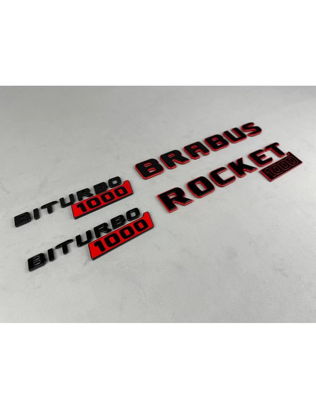  - Logos & Emblems - 用于梅赛德斯-奔驰 GT 2024 赛车的 Brabus 火箭 1000 徽章套件 - 7 - 使用 Brabus Rocket 1000 独家徽章套件，为您的 2024 Mercedes-Benz GT 改头换面