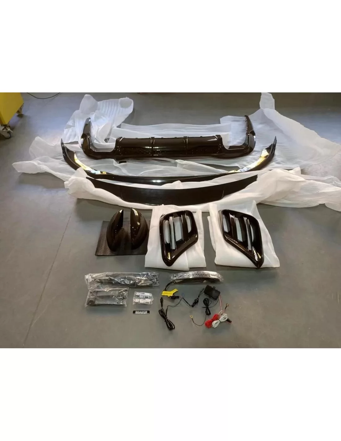 - Mercedes Benz - Карбоновий обвіс для Mercedes-benz S-class W223 Amg - 4 - Купуйте карбоновий обвіс для Mercedes W223 S-Class 