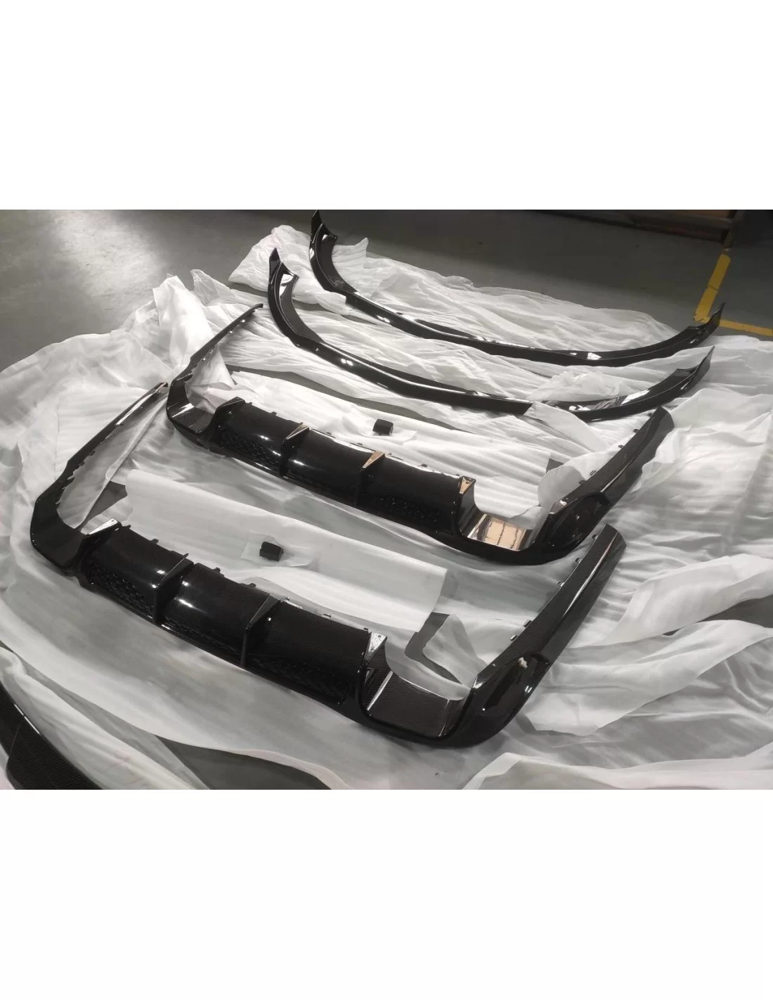 - Mercedes-Benz - Carbon Brabus Exterior Bodykit For Mercedes-benz S-class W223 Amg - 5 - Buy the Carbon Brabus Exterior Bodyki - Mercedes-Benz - Carbon Brabus Exterior Bodykit For Mercedes-benz S-class W223 Amg - 5 - Buy the Carbon Brabus Exterior Bodyki