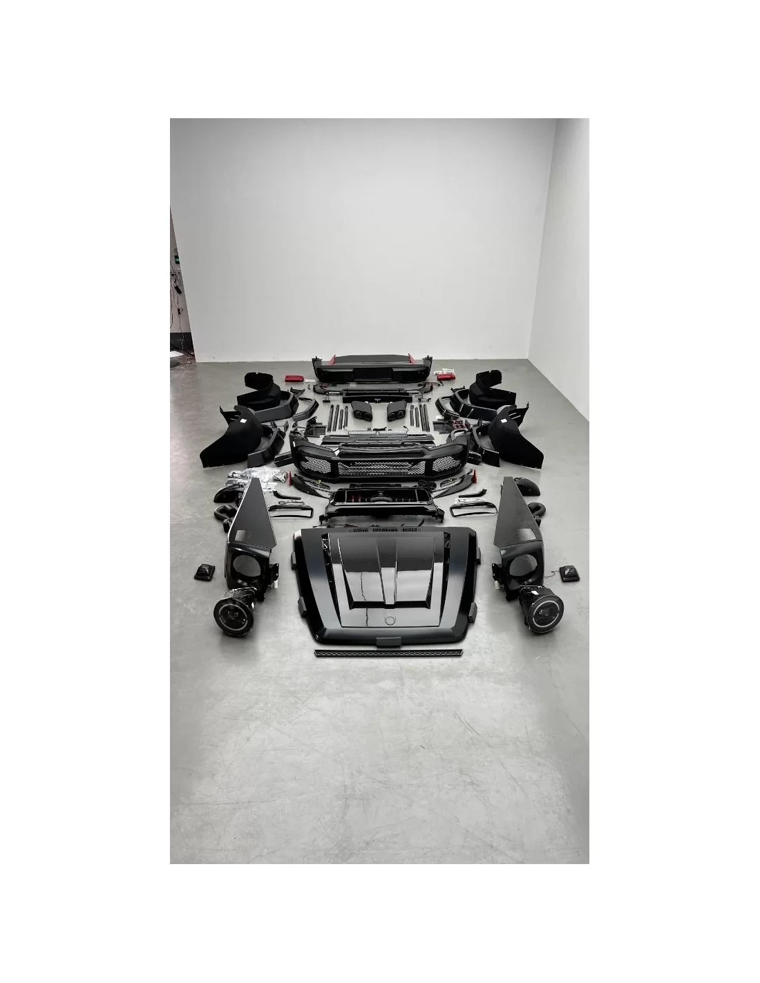 - Mercedes Benz - KIT CORPO COMPLETO Brabus Rocket G900 per Mercedes-Benz W463 - 2 - Acquista il kit carrozzeria Brabus Rocket - Mercedes Benz - KIT CORPO COMPLETO Brabus Rocket G900 per Mercedes-Benz W463 - 2 - Acquista il kit carrozzeria Brabus Rocket
