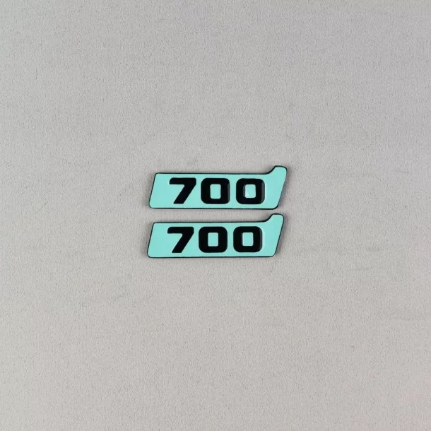  - logo & Emblems - Metaliczny emblemat Brabus 700 BITURBO Tiffany na błotniki dla Mercedes-Benz W463A Klasy G - 1 - Ulepsz swój