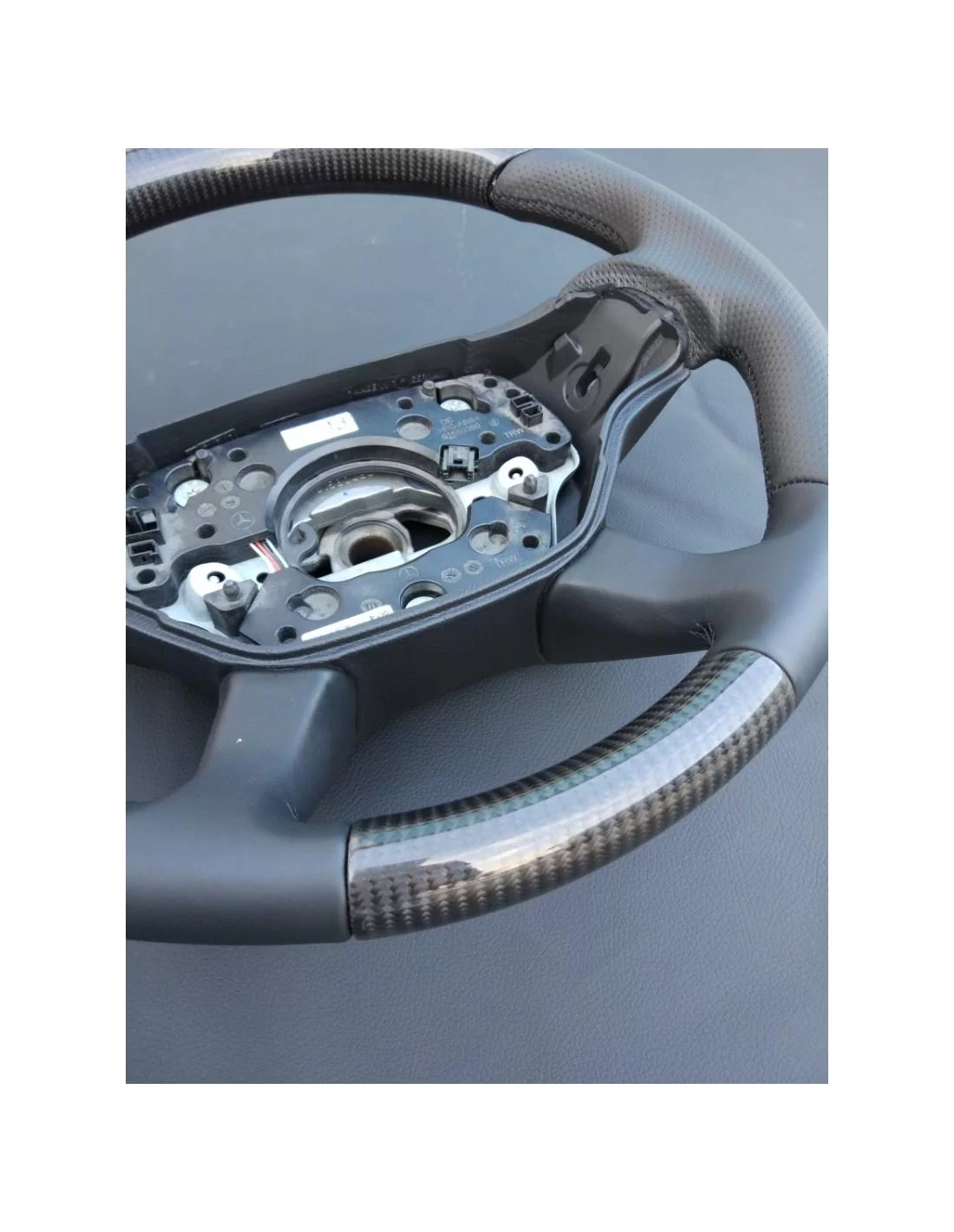  - Steering Wheels - Kierownica Mercedes-Benz Klasy S W221 ze skóry węglowej - 4 - Kierownica Mercedes-Benz Klasy S W221 ze skór