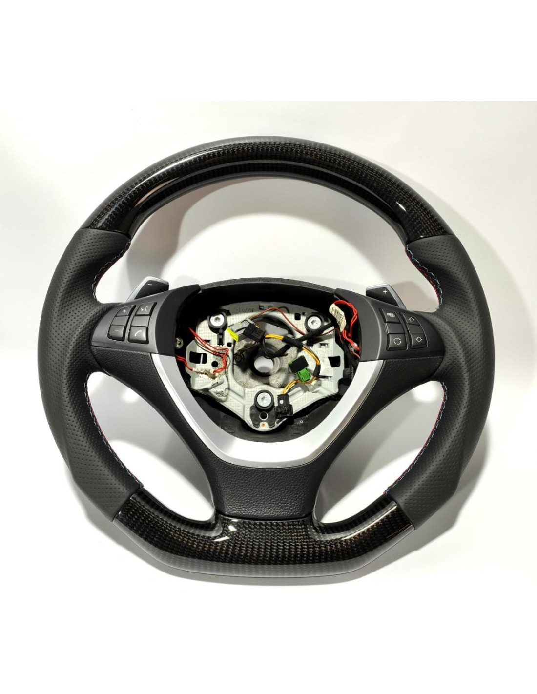 - Volante - BMW E70 E71 X5 X6 Volante Cuero Carbono M-pack - 1 - ¡Comprar BMW E70 E71 X5 X6 Volante Cuero Carbono M-pack en Tun - Volante - BMW E70 E71 X5 X6 Volante Cuero Carbono M-pack - 1 - ¡Comprar BMW E70 E71 X5 X6 Volante Cuero Carbono M-pack en Tun
