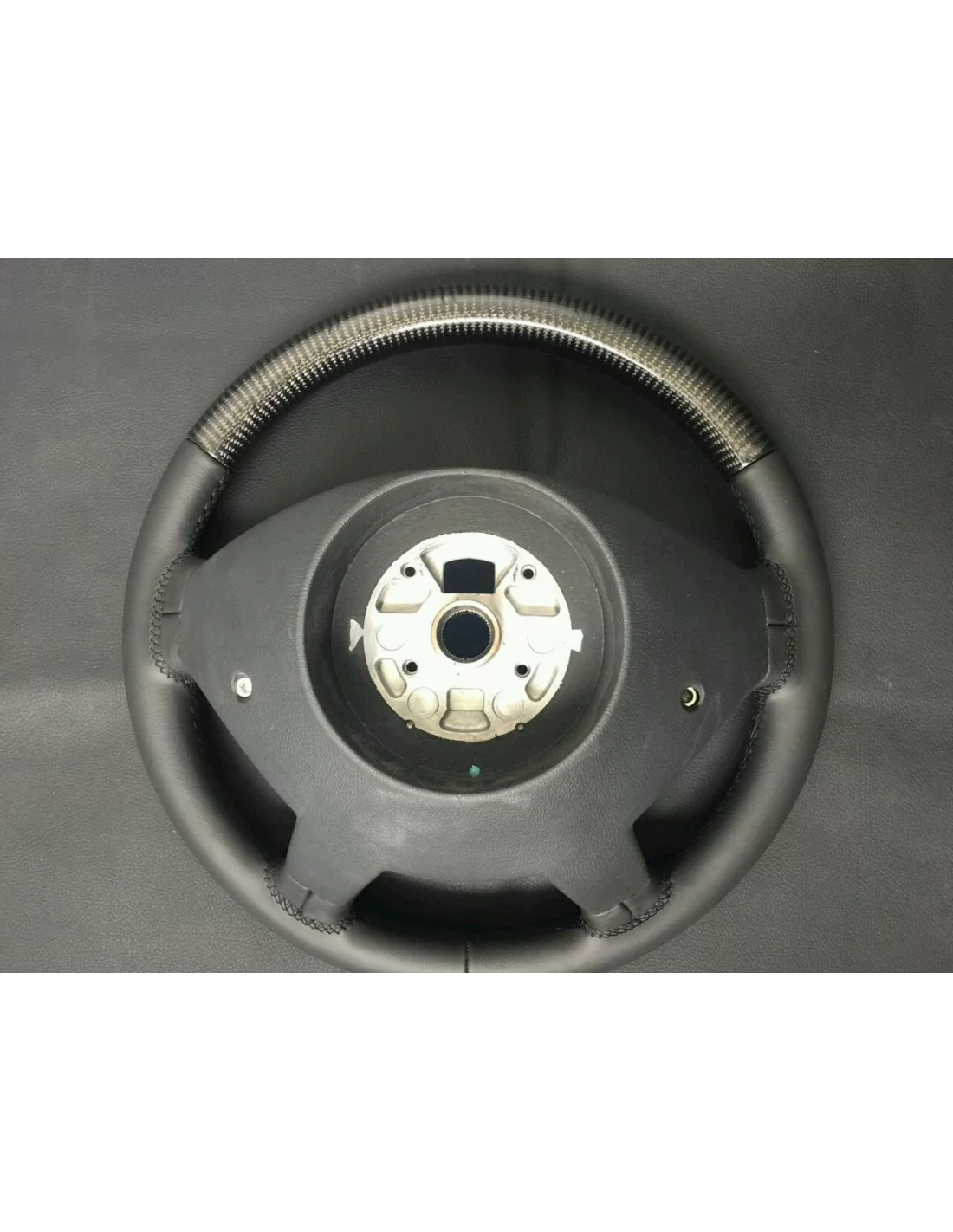 - Steering Wheels - Kierownica Mercedes-Benz Vito ze skóry węglowej - 4 - Kierownica Mercedes-Benz Vito ze skóry węglowej - Steering Wheels - Kierownica Mercedes-Benz Vito ze skóry węglowej - 4 - Kierownica Mercedes-Benz Vito ze skóry węglowej