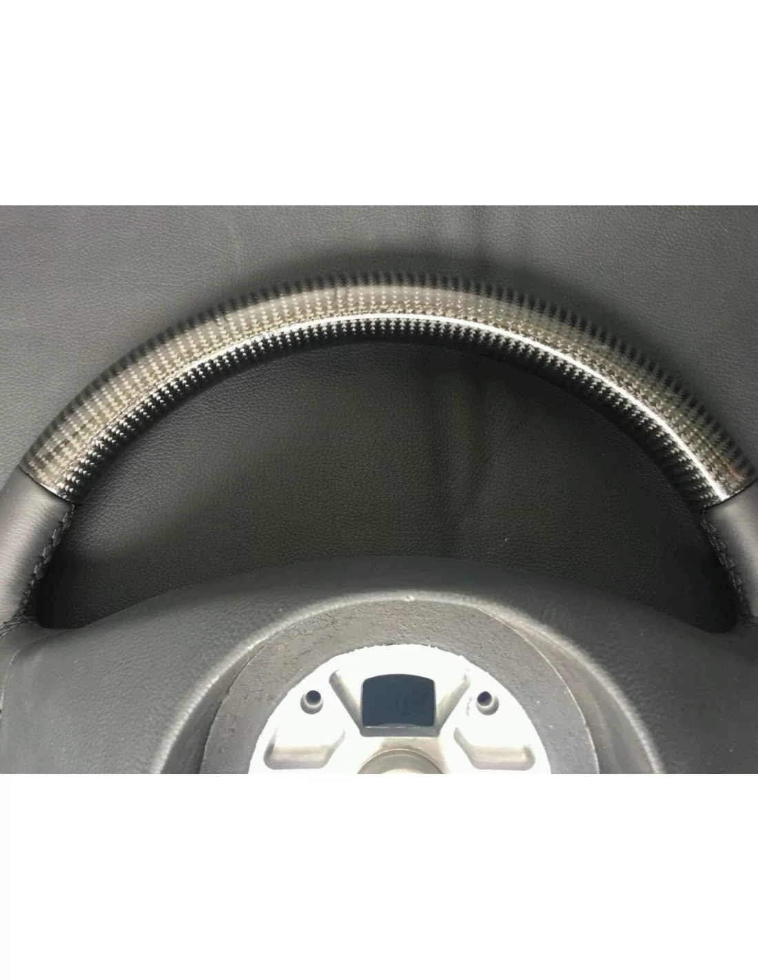  - Steering Wheels - Volante Mercedes-Benz Vito em pele de carbono - 5 - Melhore a sua experiência de condução com o volante do 