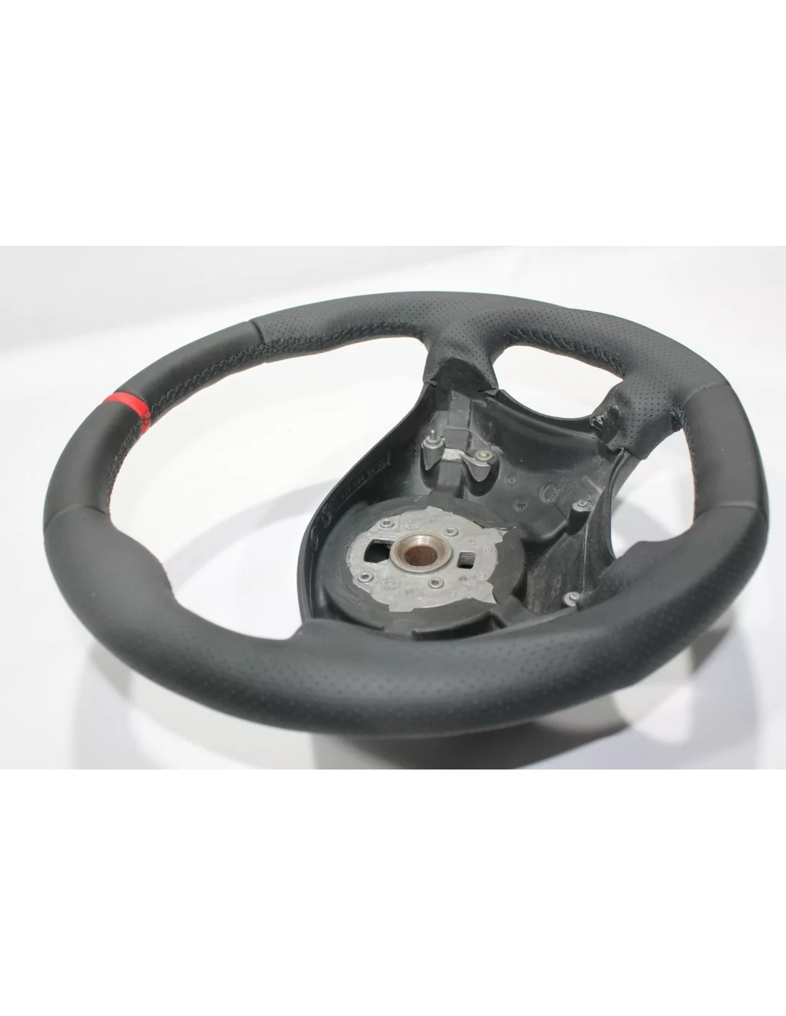- Steering Wheels - Mercedes-Benz Vito Volante em pele - 4 - Atualize o seu passeio com o Volante Mercedes-Benz Vito em couro d - Steering Wheels - Mercedes-Benz Vito Volante em pele - 4 - Atualize o seu passeio com o Volante Mercedes-Benz Vito em couro d