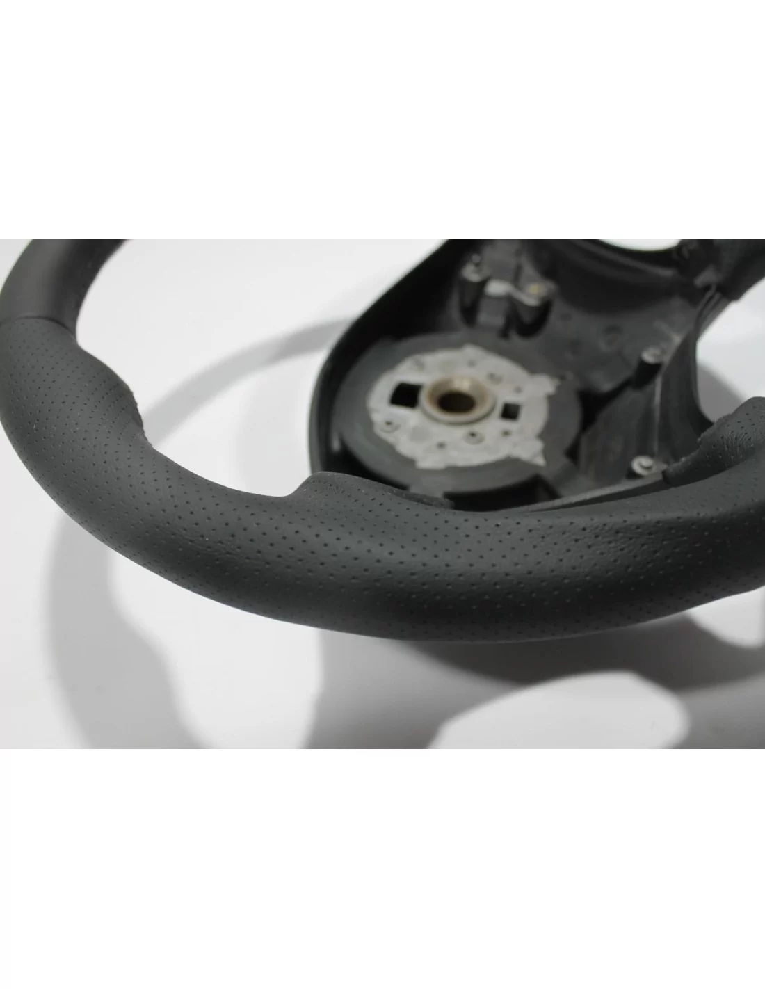 - Steering Wheels - 奔驰威霆真皮方向盘 - 5 - 梅赛德斯-奔驰威霆方向盘采用优质真皮,确保您的每一次旅程都舒适优雅!✖️✨  - Steering Wheels - 奔驰威霆真皮方向盘 - 5 - 梅赛德斯-奔驰威霆方向盘采用优质真皮,确保您的每一次旅程都舒适优雅!✖️✨
