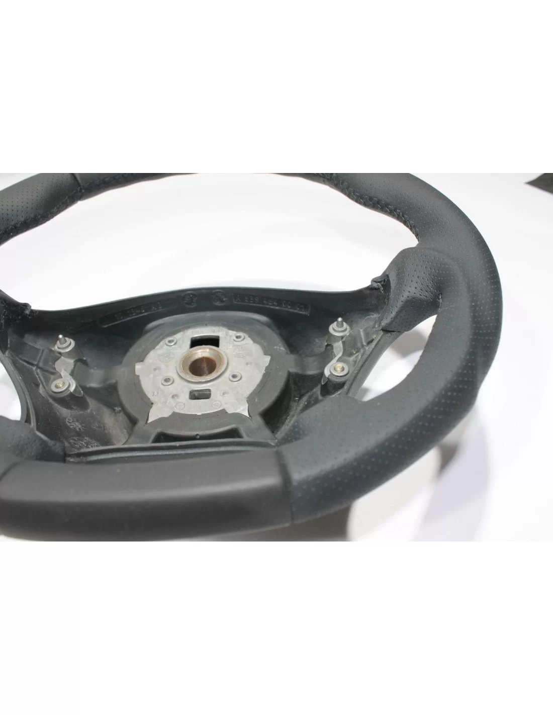 - Steering Wheels - 奔驰威霆真皮方向盘 - 9 - 梅赛德斯-奔驰威霆方向盘采用优质真皮,确保您的每一次旅程都舒适优雅!✖️✨  - Steering Wheels - 奔驰威霆真皮方向盘 - 9 - 梅赛德斯-奔驰威霆方向盘采用优质真皮,确保您的每一次旅程都舒适优雅!✖️✨