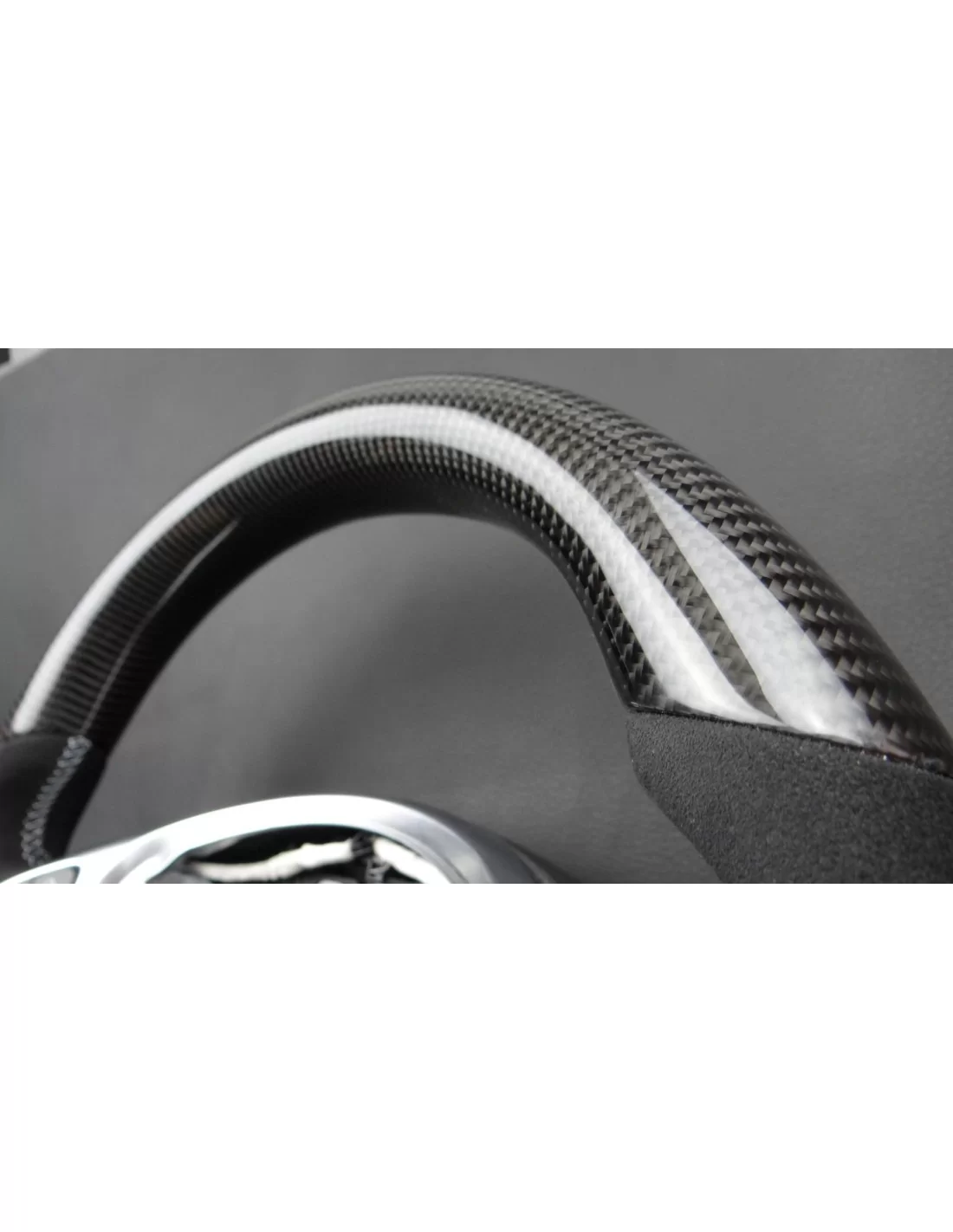 - Steering Wheels - Mercedes-Benz Classe C W205 Volante Carbono Alcantara - 11 - Melhore o seu automóvel com o volante do Merce - Steering Wheels - Mercedes-Benz Classe C W205 Volante Carbono Alcantara - 11 - Melhore o seu automóvel com o volante do Merce
