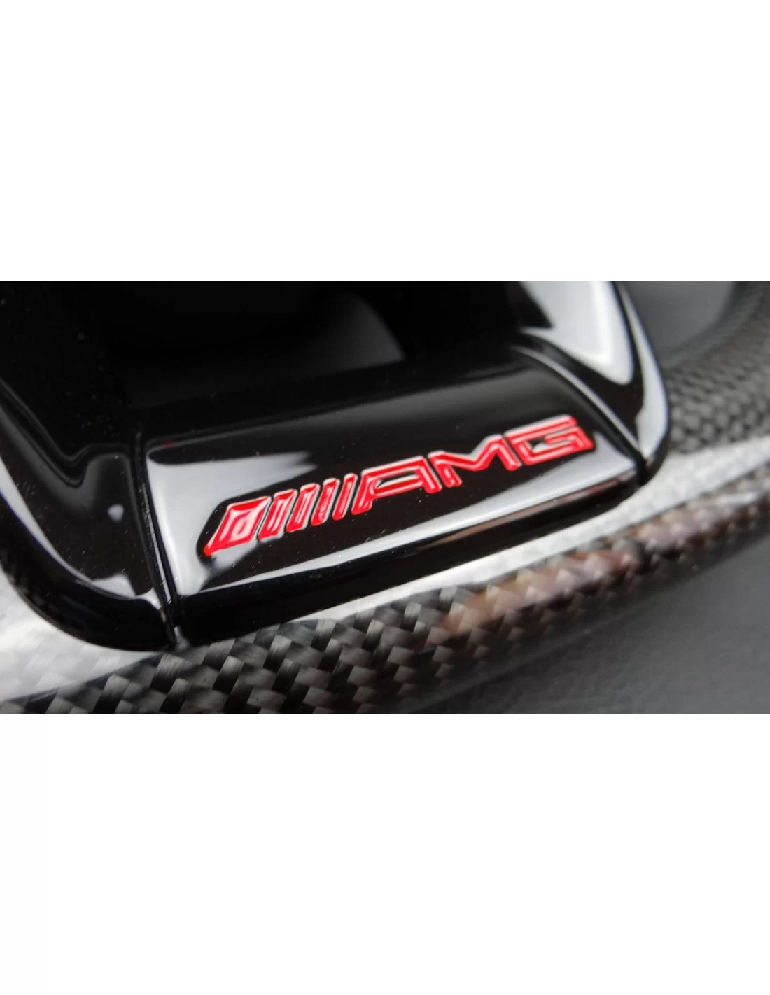 - Steering Wheels - Mercedes-Benz W205 W222 W212 W213 Ratt Carbon Alcantara - 2 - Uppgradera din bil med Mercedes-Benz W205 W22 - Steering Wheels - Mercedes-Benz W205 W222 W212 W213 Ratt Carbon Alcantara - 2 - Uppgradera din bil med Mercedes-Benz W205 W22