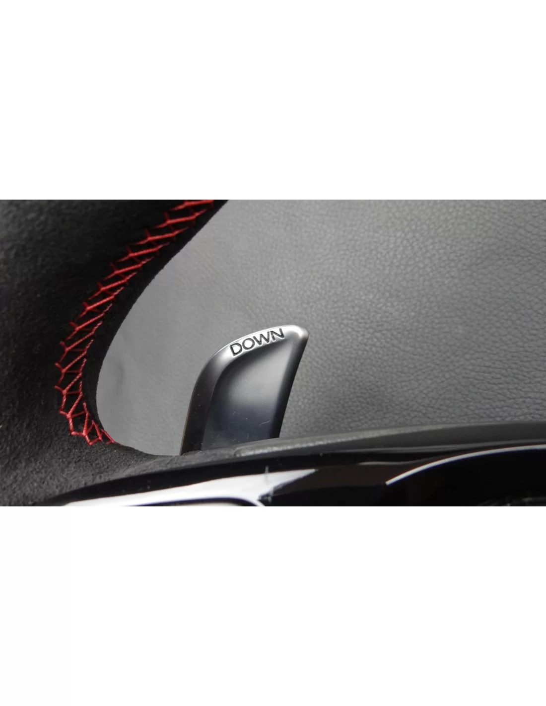 - Volante - Mercedes-Benz W205 W222 W212 W213 Volante in carbonio Alcantara - 9 - Aggiornate la vostra auto con il volante per - Volante - Mercedes-Benz W205 W222 W212 W213 Volante in carbonio Alcantara - 9 - Aggiornate la vostra auto con il volante per