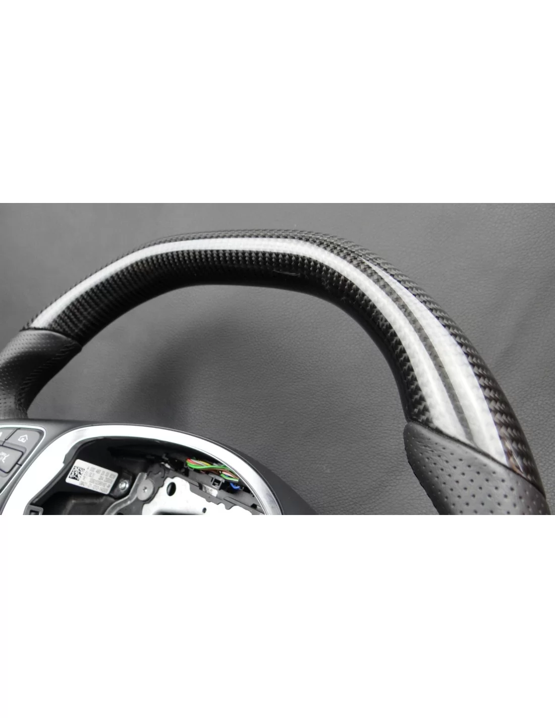  - Steering Wheels - Kierownica Mercedes-Benz Klasy E W212 ze skóry węglowej - 8 - Kierownica Mercedes-Benz Klasy E W212 ze skór