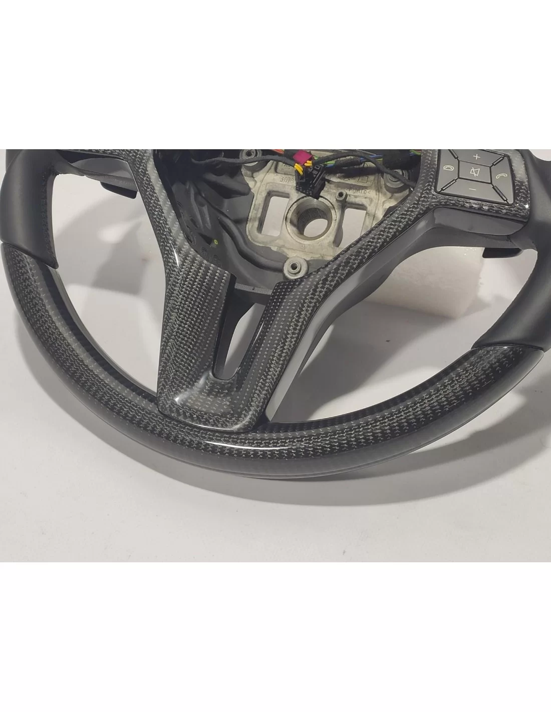 - Steering Wheels - Kierownica Mercedes-Benz Klasy E W212 ze skóry węglowej - 4 - Kierownica Mercedes-Benz Klasy E W212 ze skór - Steering Wheels - Kierownica Mercedes-Benz Klasy E W212 ze skóry węglowej - 4 - Kierownica Mercedes-Benz Klasy E W212 ze skór
