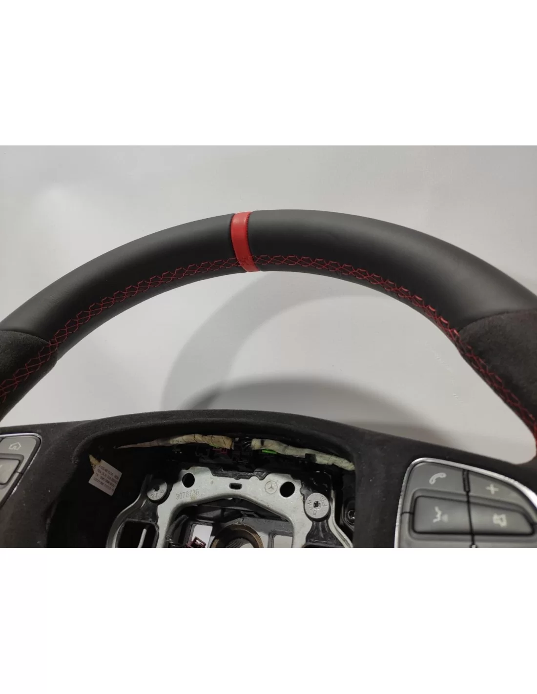  - Steering Wheels - Mercedes-Benz GLE GLC GLS C CLA W205 W166 X166 Ratt Läder Alcantara - 5 - Förbättra din körupplevelse med M