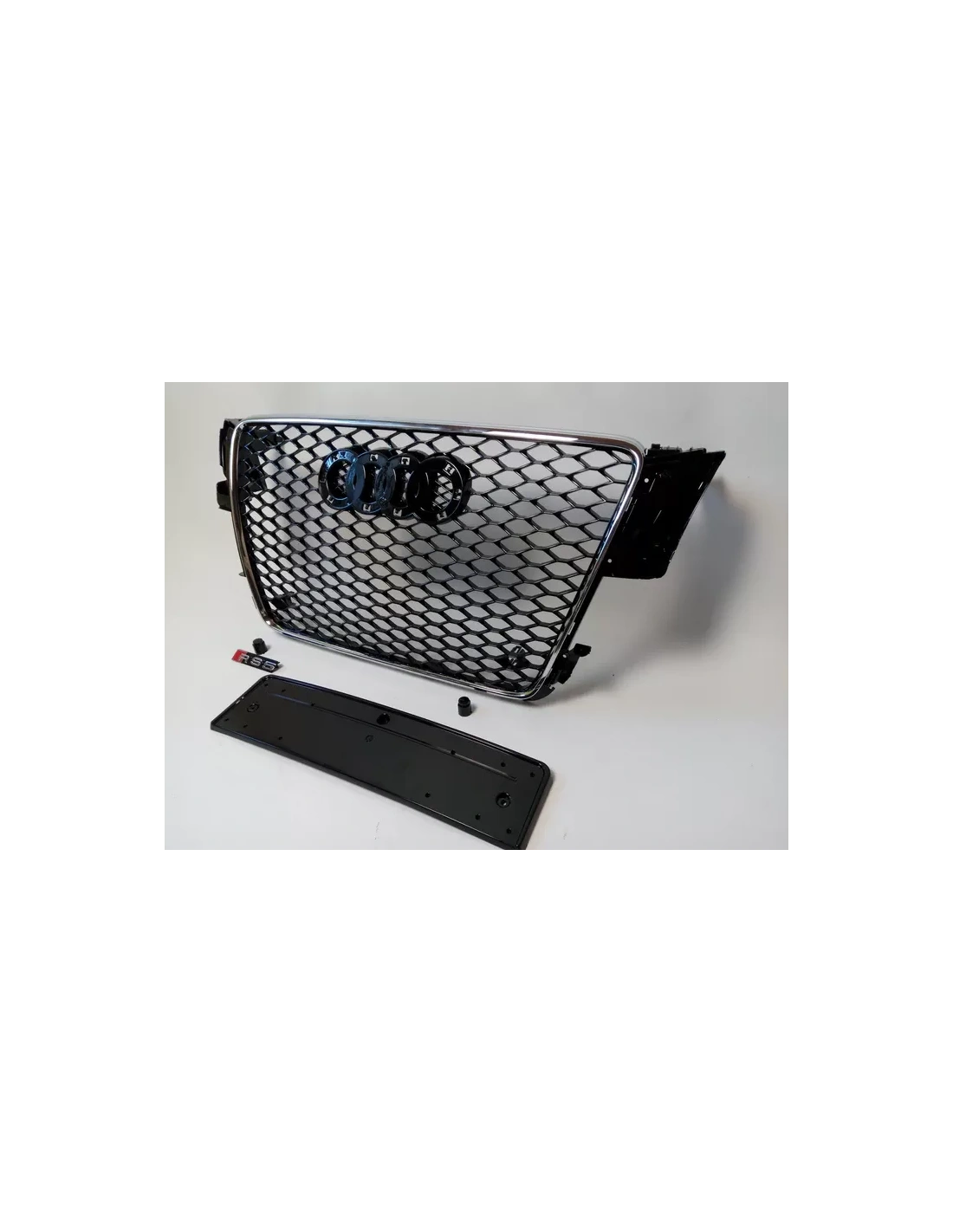 Audi A5 8T 2008-2011 griglia a nido d'ape griglia anteriore in stile RS5 cromato Audi, Audi A5 2007-2011 (8T) Audi Audi A5 8T 2008-2011 griglia a nido d'ape griglia anteriore in stile RS5 cromato Audi, Audi A5 2007-2011 (8T) Audi