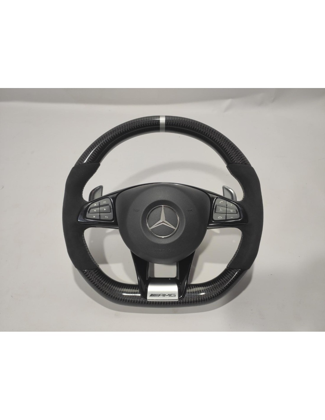 - Steering Wheels - Mercedes-Benz GLE GLC GLS W205 Volante Carbono Alcantara - 1 - Melhore a sua experiência de condução com o - Steering Wheels - Mercedes-Benz GLE GLC GLS W205 Volante Carbono Alcantara - 1 - Melhore a sua experiência de condução com o