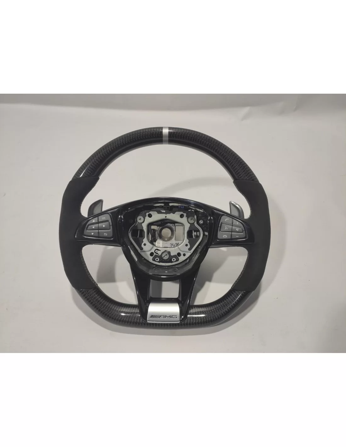 - Steering Wheels - Mercedes-Benz GLE GLC GLS W205 Volante Carbono Alcantara - 2 - Melhore a sua experiência de condução com o - Steering Wheels - Mercedes-Benz GLE GLC GLS W205 Volante Carbono Alcantara - 2 - Melhore a sua experiência de condução com o